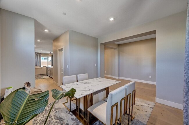 Building Photo - 7572 Mount Spokane Ct