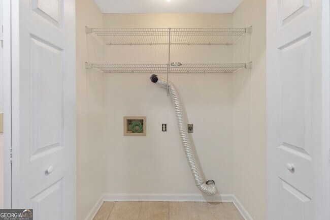 Building Photo - 2095 Uniwattee Trail SE