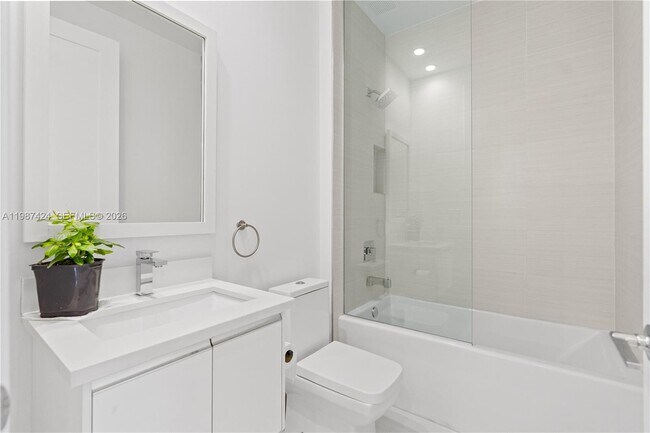 Building Photo - 6432 NW 104th Ct