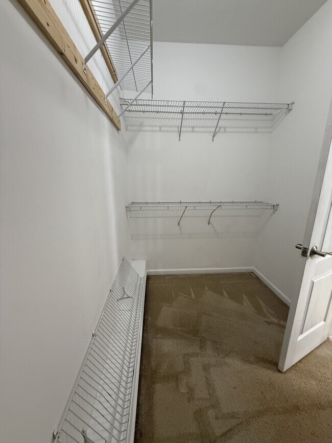 Building Photo - 4304 E Barcelona Way