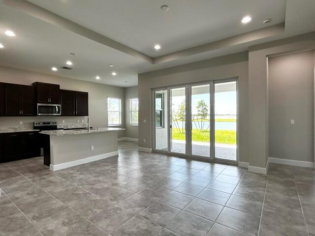 Building Photo - 5477 Liberty Ln