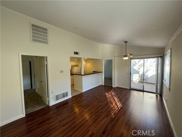 Building Photo - 26151 Sanz