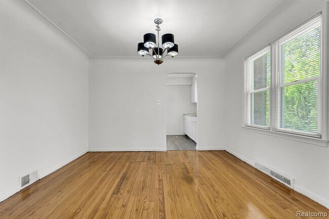 Building Photo - 18792 Old Homestead Dr