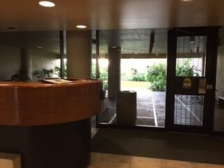Building Photo - Furnished Unit in Honolulu Tower!  Water, Sewer, Basic Cable Included!