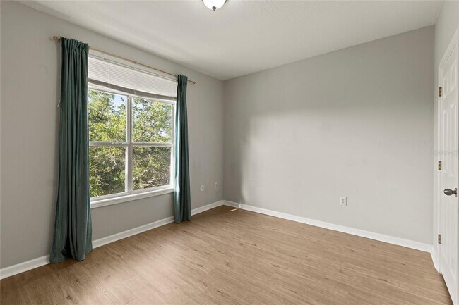 Building Photo - 4802 51st St W