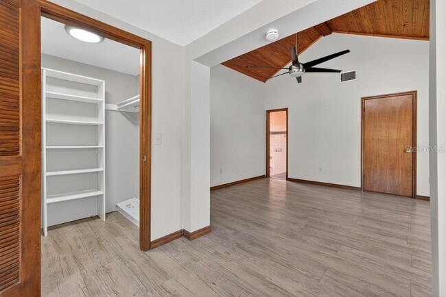 Building Photo - 234 Duncan Trail