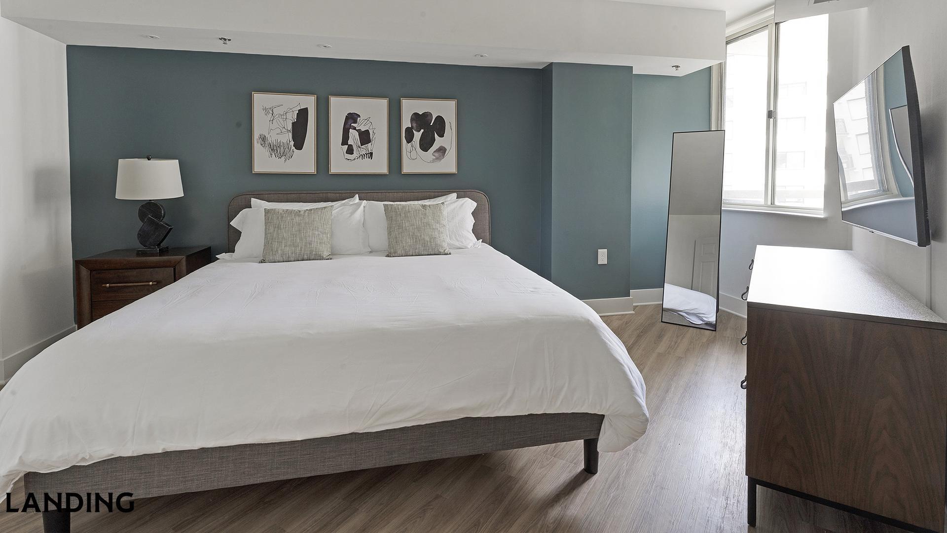 Building Photo - 1221 S Eads St