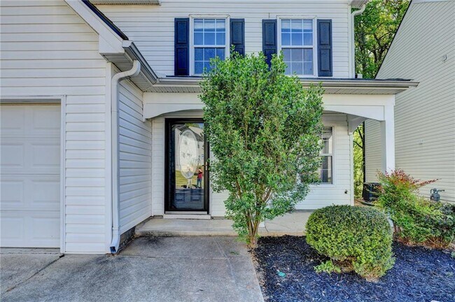 Building Photo - 240 Springbottom Ct SE
