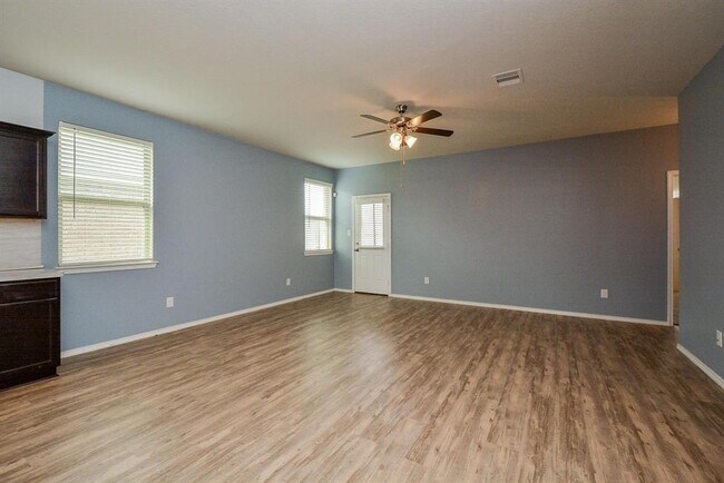 Building Photo - 6035 Purple Iris St