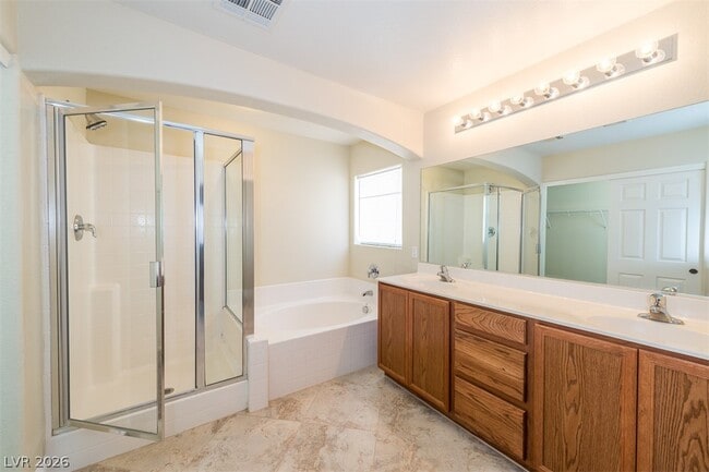 Building Photo - 5242 Spring Canyon St