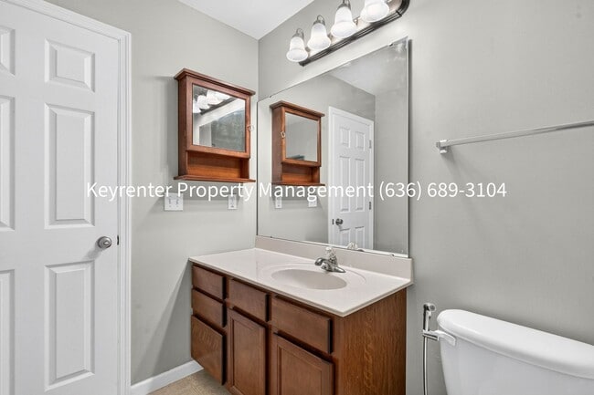 Building Photo - Modern Ranch Retreat – 4BR/3BA in Saint Charles!