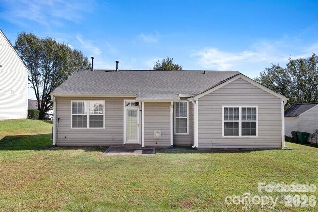 Building Photo - 6828 Ayrshire Glen Pl