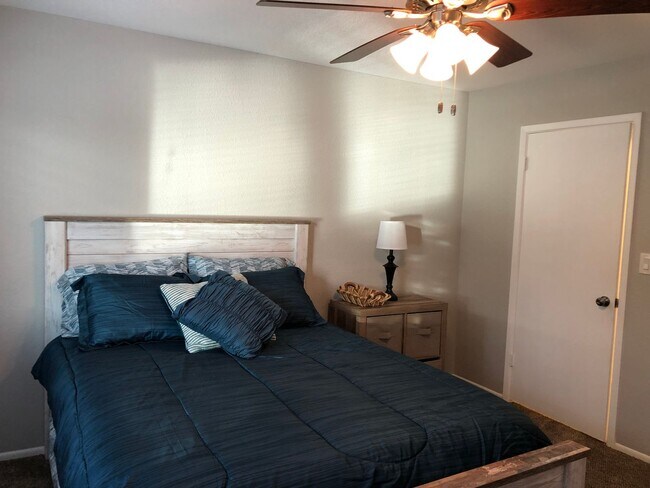 Building Photo - 574 Leisure World