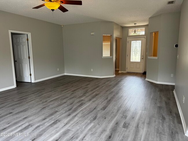 Building Photo - 16255 Shellcracker Rd