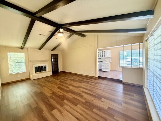 Building Photo - 3117 Pine Acres Dr