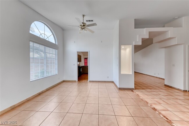 Building Photo - 6405 Break Point Ave