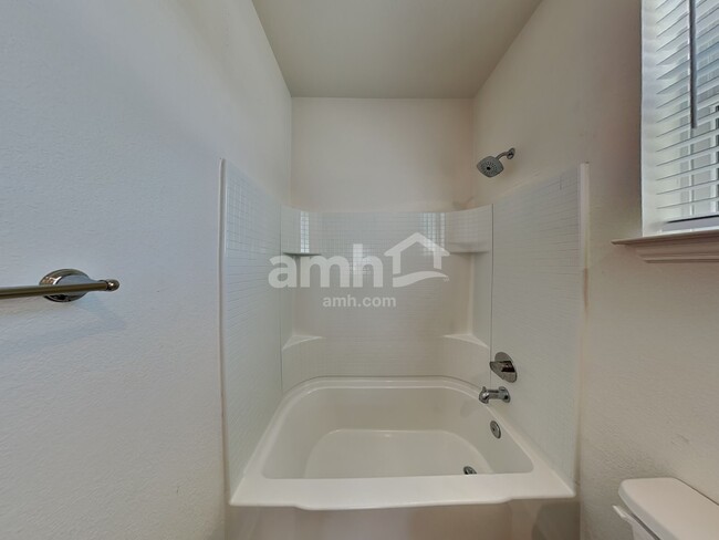 Building Photo - 320 Aspen Waters