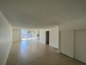 Building Photo - MARKETING SPECIAL - LIMITED TIME ONLY!! 2 Bedroom 2 Bath Spacious Condo For Rent in Long Beach Co...