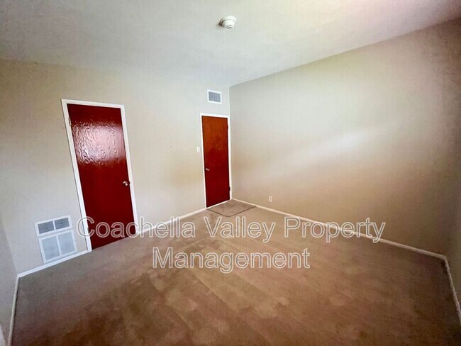Building Photo - 4019 Cll San Raphael