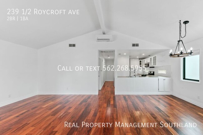 Building Photo - 239 Roycroft Ave