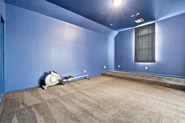Building Photo - 3020 Rocky Canyon Dr