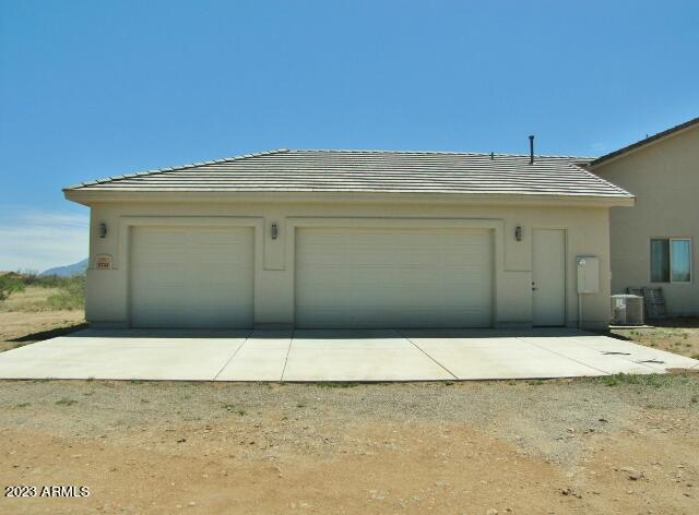 Building Photo - 5788 Padilla Dr