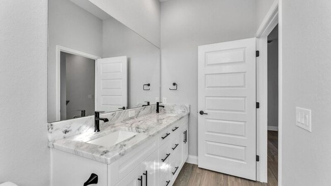 Building Photo - 1170 Windjammer Dr