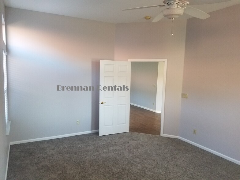 Building Photo - 105 Kilcairn Ct