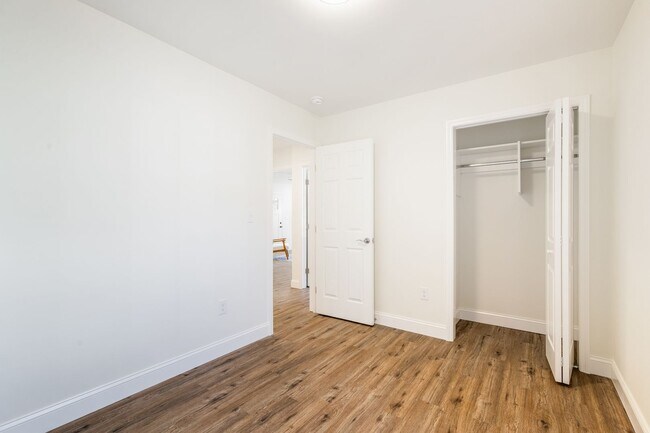Building Photo - Knoxville 37920 - 3 bedroom 2 bath - call Tiana Winter 865-297-2451