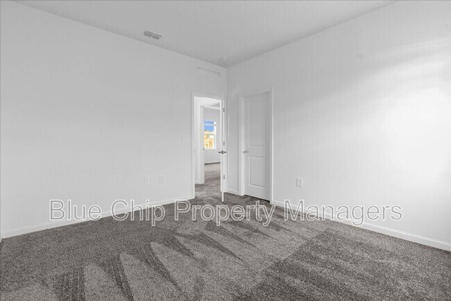 Building Photo - 2096 Shaggy Fisher Dr