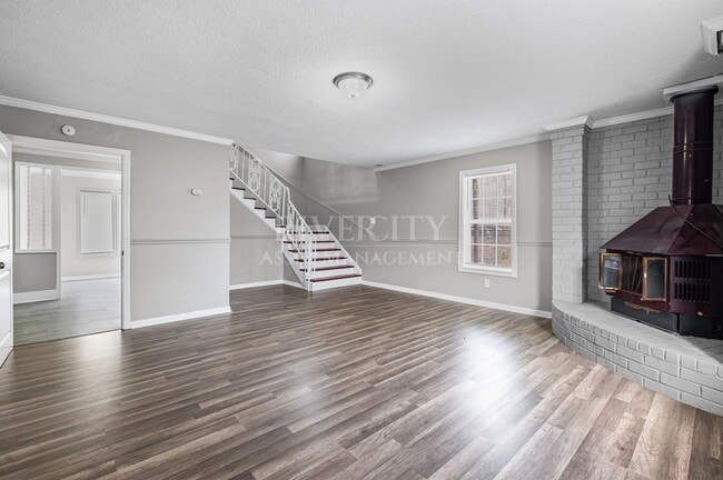 Building Photo - 42 Bonita Ave