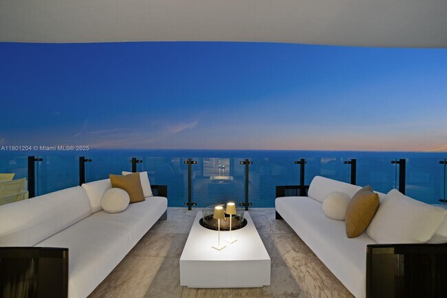 Building Photo - 17141 Collins Ave