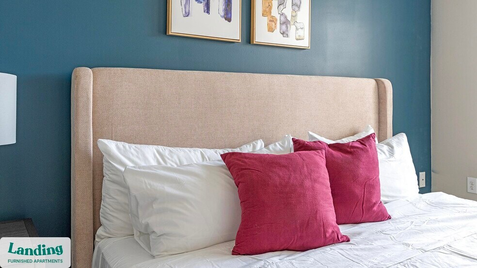 Building Photo - 195 N Creek Dr