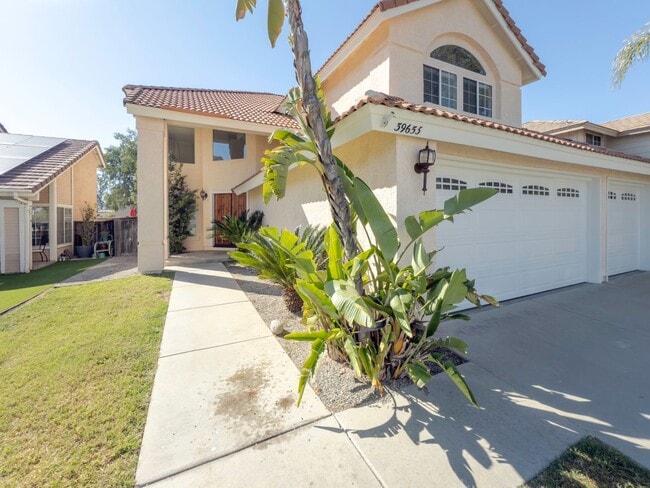 Building Photo - 4 BEDROOM / 3 CAR GARAGE MURRIETA HOME FOR...