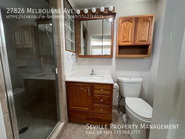 Building Photo - WELCOME HOME! Recently updated Home with 3...