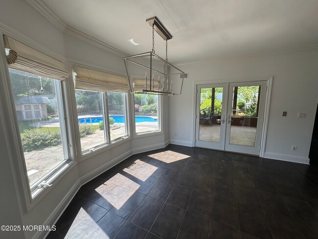 Building Photo - 244 Van Kirk Ave