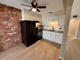 Building Photo - 155 New York Ave