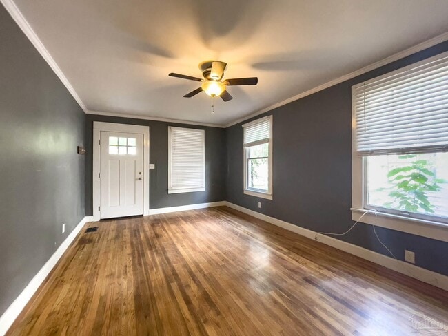 Building Photo - 10 N F St