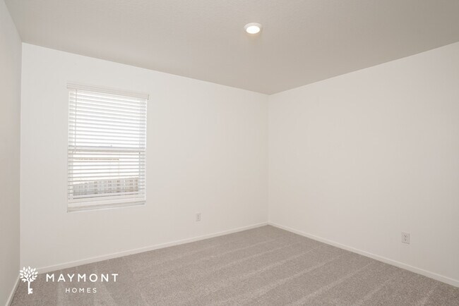 Building Photo - Beautiful New 3-Bedroom Home