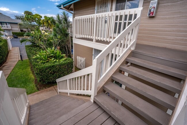 Building Photo - Fully Renovated Unfurnished 2 Bedroom/1.5 Bath at Southpointe
