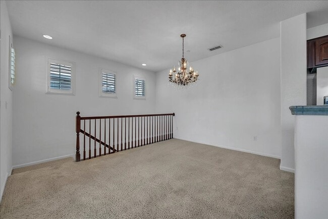 Building Photo - Upgraded 2BD/2BA Condo Near Empire Ranch G...