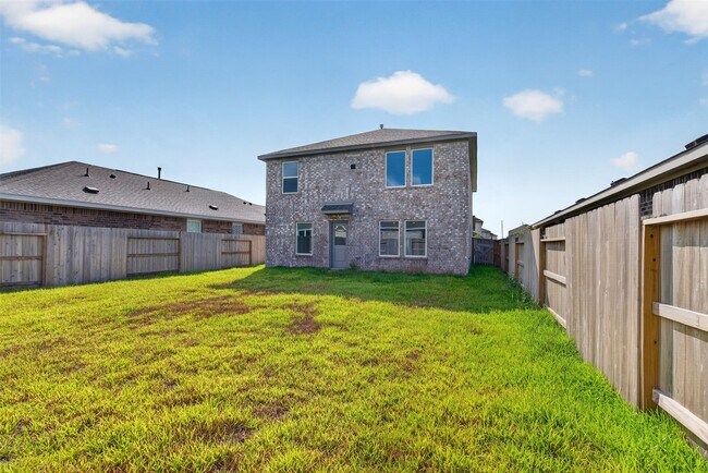 Building Photo - 10406 Rocky Trl