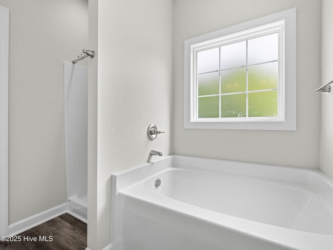 Building Photo - 908 Freewoods Ct