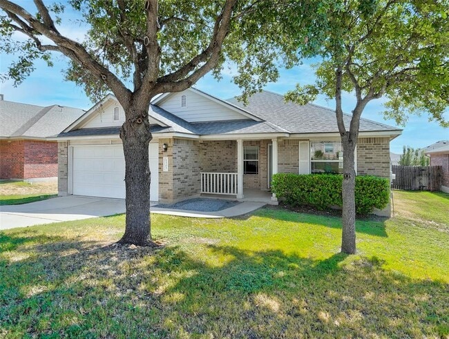 Building Photo - 1305 4 Cabin Ct