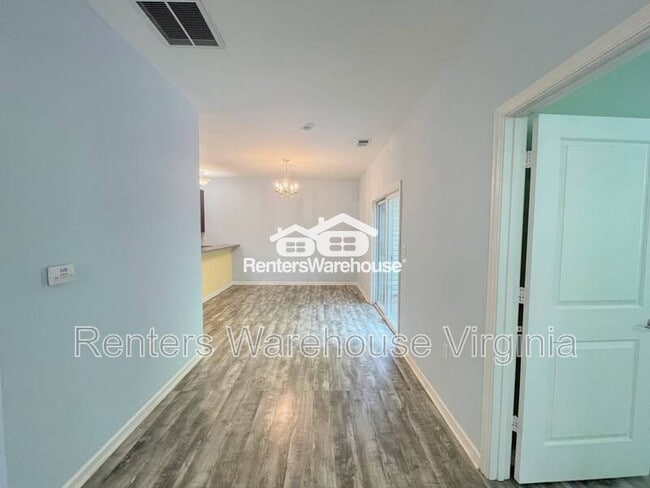 Building Photo - 2514 Leytonstone Dr