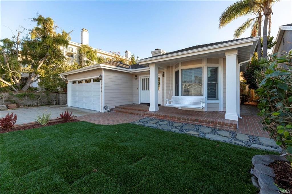 Building Photo - 1340 1st St