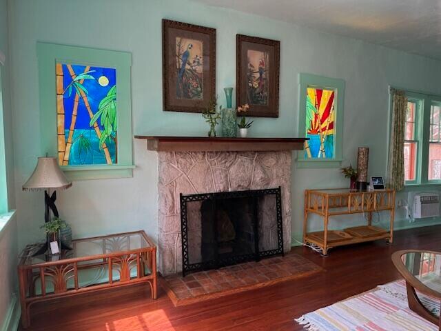 Building Photo - 222 S Palmway