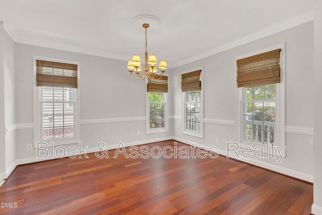Building Photo - 109 Old Savannah Dr