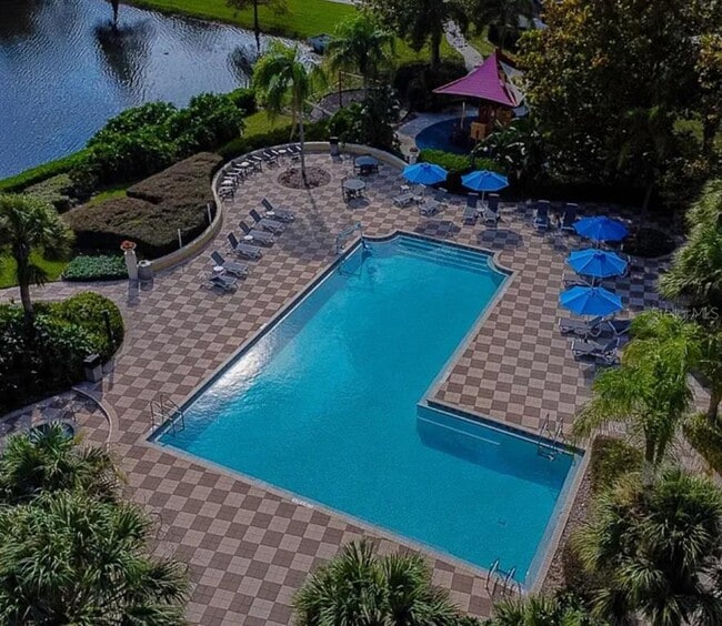 Building Photo - 3024 Secret Lake Dr