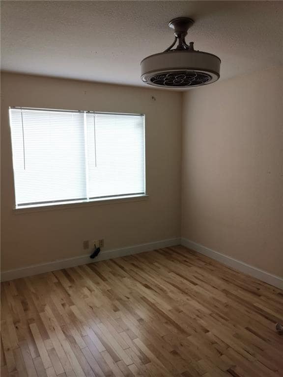 Building Photo - 1603 Sylvia Ln